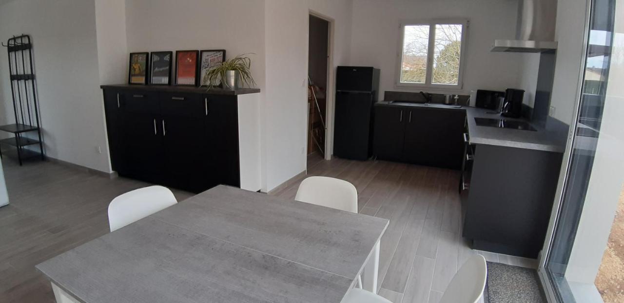 Saint-Martin-la-Rivière Le 66 Bis - Maison Neuve المظهر الخارجي الصورة